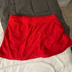Lululemon pace rival skirt